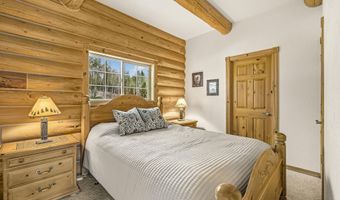244 BLACK MOUNTAIN Ln, Alpine, WY 83128