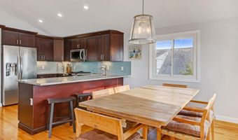 4 E 20TH St, Barnegat Light, NJ 08006