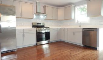 52 Hillwood St, Cranston, RI 02920