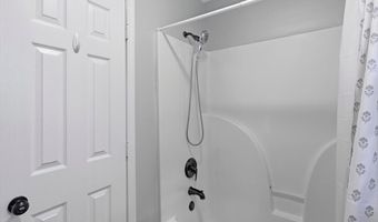 346 Woodlands Dr, Brandon, MS 39047