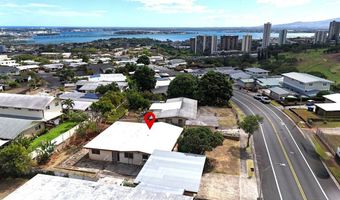 98-857 Kaamilo St, Aiea, HI 96701