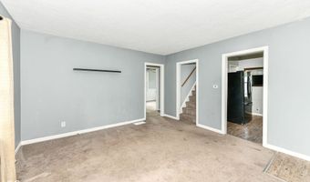 114 South St, Southport, IN 46227