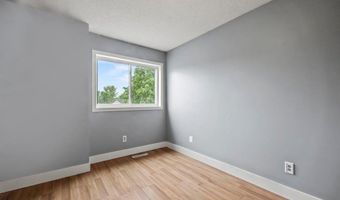 10664 58th St NE, Albertville, MN 55301