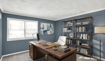 826 Yorkshire Rd, Anderson, IN 46012