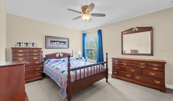 921 CLASSIC VIEW Dr, Auburndale, FL 33823