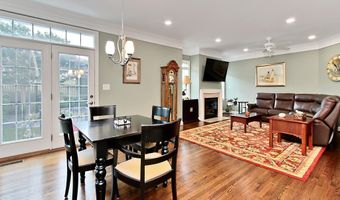 21264 FAIRHUNT Dr, Ashburn, VA 20148
