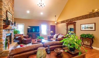 16301 Highlands Log Dr, Abingdon, VA 24210