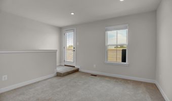 1927 FOUR ROSES St, Baltimore, MD 21222