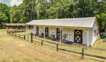 670 Red Fox Rd, Camden, SC 29020