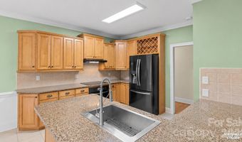 265 Westminster Ct 55, Asheboro, NC 27205