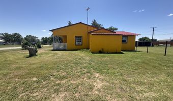 115 Duggan Ave, Anton, TX 79313