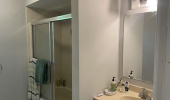 242 Perth Hill Ct, Aberdeen, NJ 07747