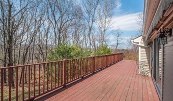 100 Canada Goose Dr, Allamuchy Twp., NJ 07840