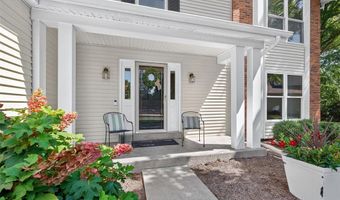 554 Lering Ct, Ballwin, MO 63011