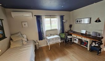 1131 Tracy Pl, Carlsbad, NM 88220