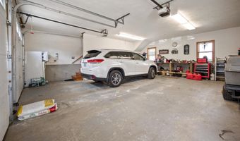 1756 Mount Major Hwy, Alton, NH 03810