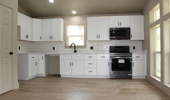 215 N California, Atoka, OK 74525