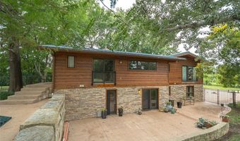364 E 1600 Rd, Baldwin City, KS 66006