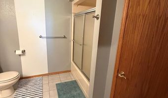 2309 River Rd, Algona, IA 50511