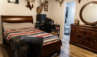 1511 Live Oak Ln, Andrews, TX 79714