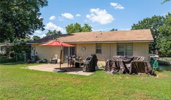 1005 N St, Barling, AR 72923