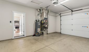 19749 SW River Camp Ln, Bend, OR 97702