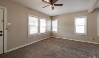 889 S Willis St, Abilene, TX 79605