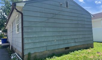 25 EAST St, Harrington, DE 19952