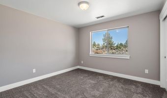 25480 Bachelor Ln, Bend, OR 97701