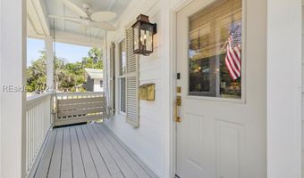 1711 Duke St, Beaufort, SC 29902
