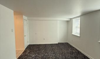 31 Elm St Garden, Albany, NY 12202