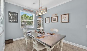 5227 ADMIRAL POINTE Dr, Apollo Beach, FL 33572