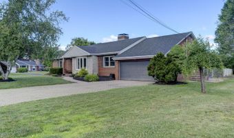 136 Juniper Ln, Berlin, CT 06037