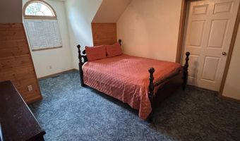 6 County Road 70 E, Bloomfield, IN 47424