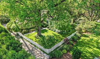 540 Rock Creek Dr, Ann Arbor, MI 48104