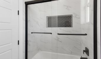 116 Western Way, Adkins, TX 78101