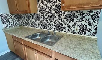1105 S East St, Benton, AR 72015