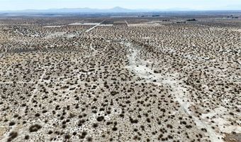 18 Skyranch Rd, Adelanto, CA 92301