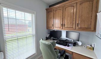 17868 Clearview St, Athens, AL 35611