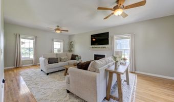 47 Cindy Dr, Coventry, CT 06238