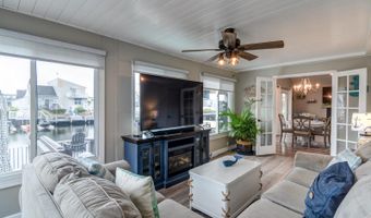 61 Yardarm Ct, Bayville, NJ 08721