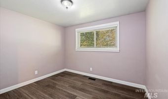 7566 S Valley Heights Dr, Boise, ID 83709