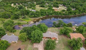 4 Lakeridge Dr, Arkansas City, KS 67005