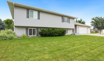 1306 S 12th St, Aberdeen, SD 57401