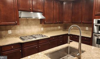 25146 HARPENDEN Ter, Aldie, VA 20105