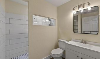 206 W Franklin St, Alvord, TX 76225