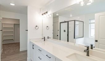 2926 Curlew Dr, Ammon, ID 83401