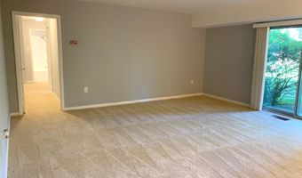 10620 WEYMOUTH St 102, Bethesda, MD 20814