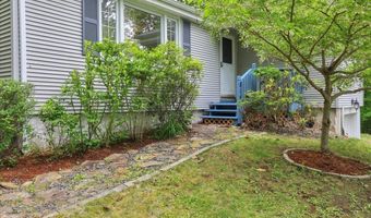 814 Wrights Mill Rd, Coventry, CT 06238