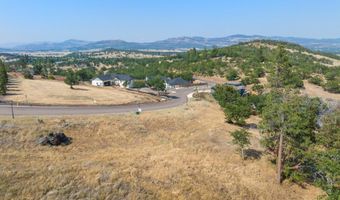 1213 Overlook Dr, Eagle Point, OR 97524